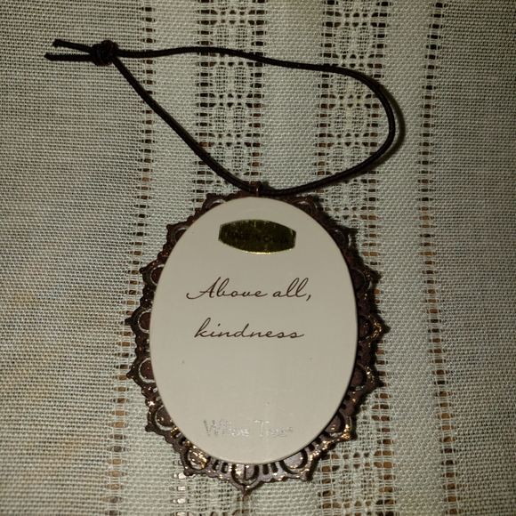 Cute Willow Tree 2009 Boy with Puppy Ornament - Picture 4 of 6